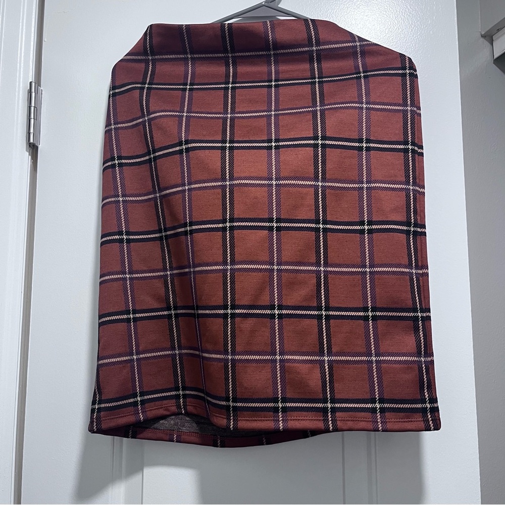 Plaid A-Line Skirt in Burgundy